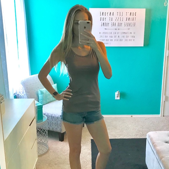 Tank - Picture 5 of 6